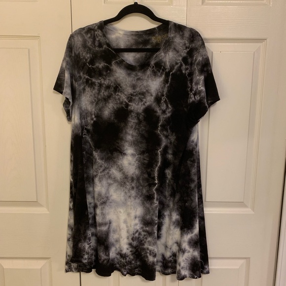 Show Me Your MuMu Dresses & Skirts - Show me your mumu gant flow tunic